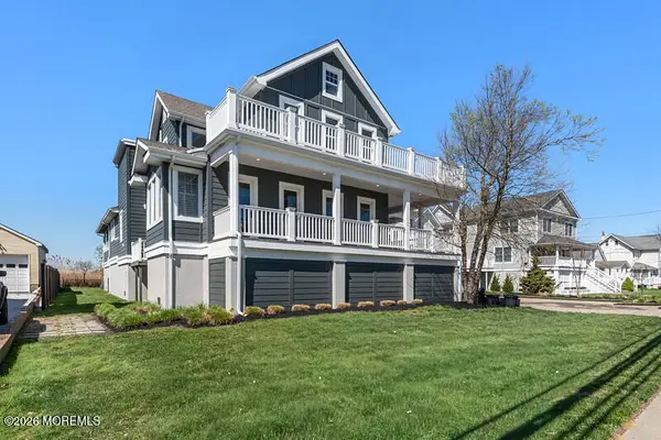40 Riverdale Avenue, Monmouth Beach, NJ 07750