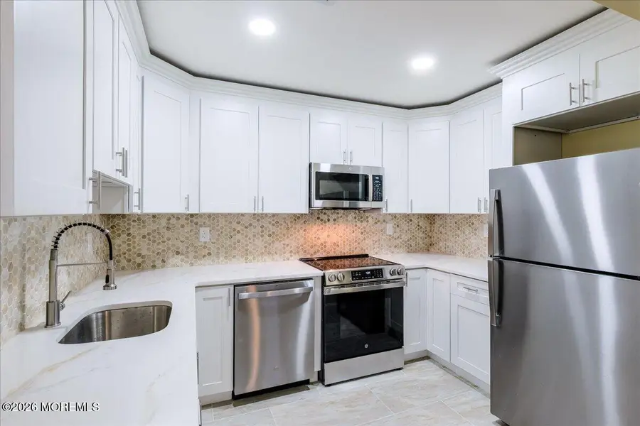 275 Green Street #5L7, Edgewater Park, NJ 08010 - #3