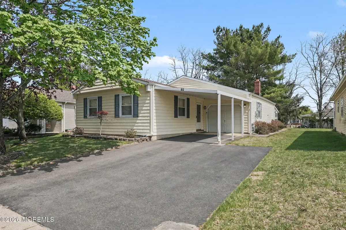 24 Encinitas Drive, Toms River, NJ 08757 - #1