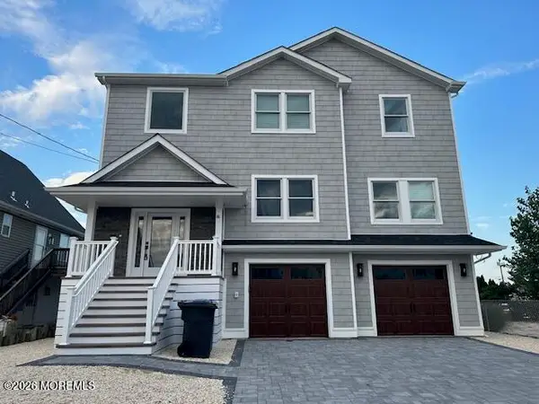 65 Sylvia Lane, Manahawkin, NJ 08050