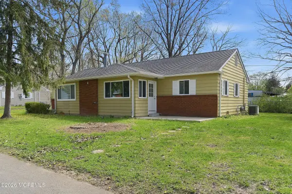 8 A Heron Street, Manchester, NJ 08759