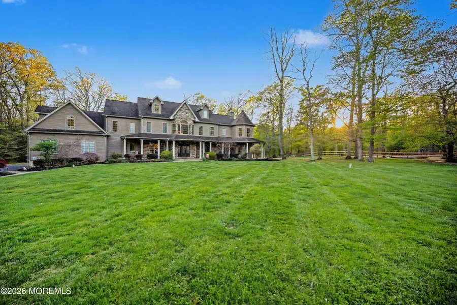 6 Carousel Court, Millstone, NJ 08510 - #3