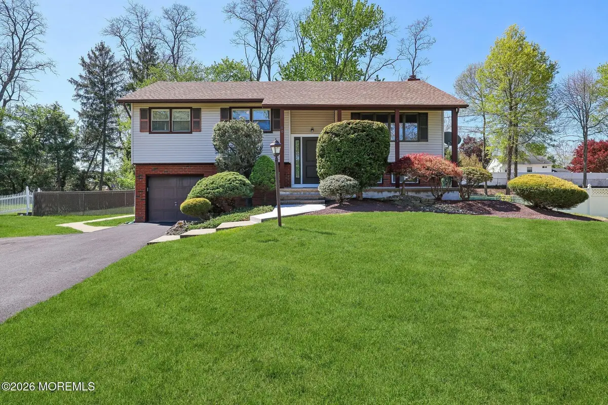 40 Stratford Drive, Manalapan, NJ 07726 - #1