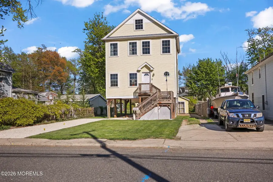 717 Main Street, Belford, NJ 07718 - #2