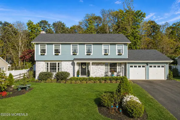 213 Woodberry Drive, Toms River, NJ 08753