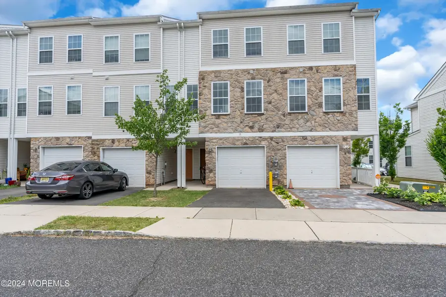 16 Paulina Place, Franklin, NJ 08873 - #2