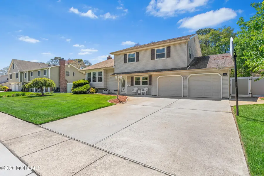 6 Pittsfield Road, Howell, NJ 07731 - #3