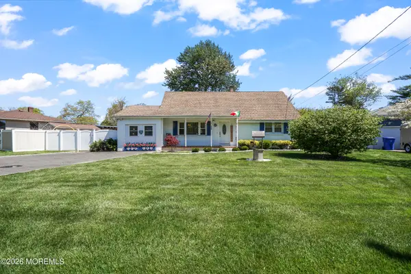 1053 Savannah Street, Toms River, NJ 08753