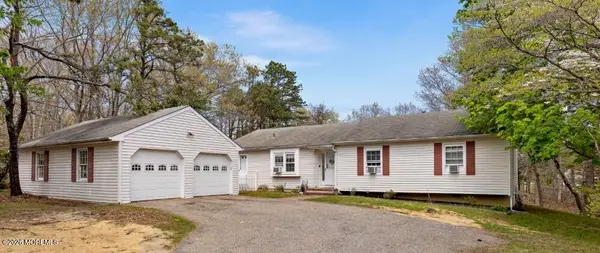 1800 Ridgeway Road, Toms River, NJ 08757