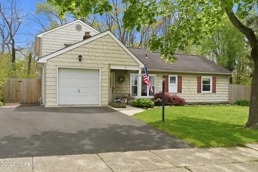 5 Chestnut Way Circle, Barnegat, NJ 08005 - #3
