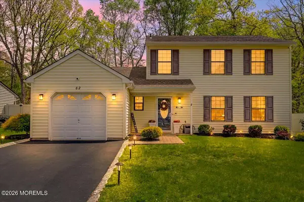 82 Mariners Cove, Freehold, NJ 07728