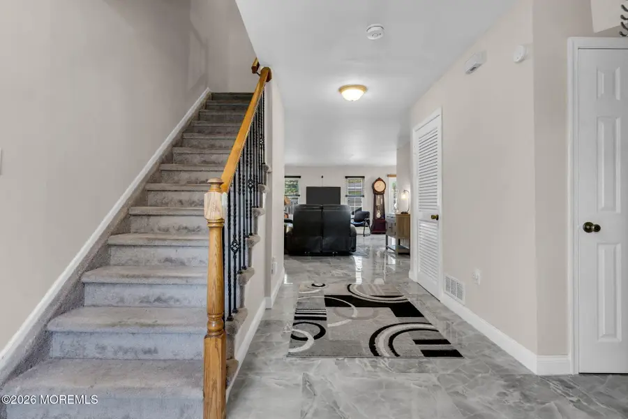 33 Mariners Cove, Freehold, NJ 07728 - #3