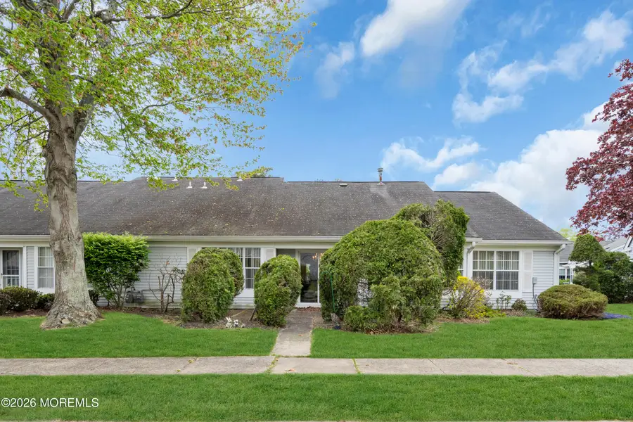 880A Winchester Court, Manchester, NJ 08759 - #2
