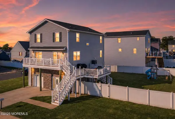 607 Bay Avenue, Union Beach, NJ 07735