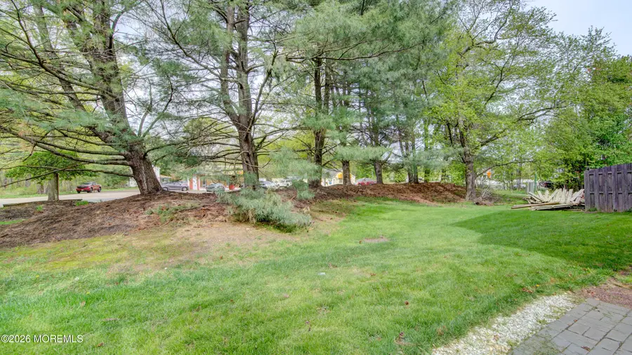 2 Lone Star Lane, Manalapan, NJ 07726 - #3