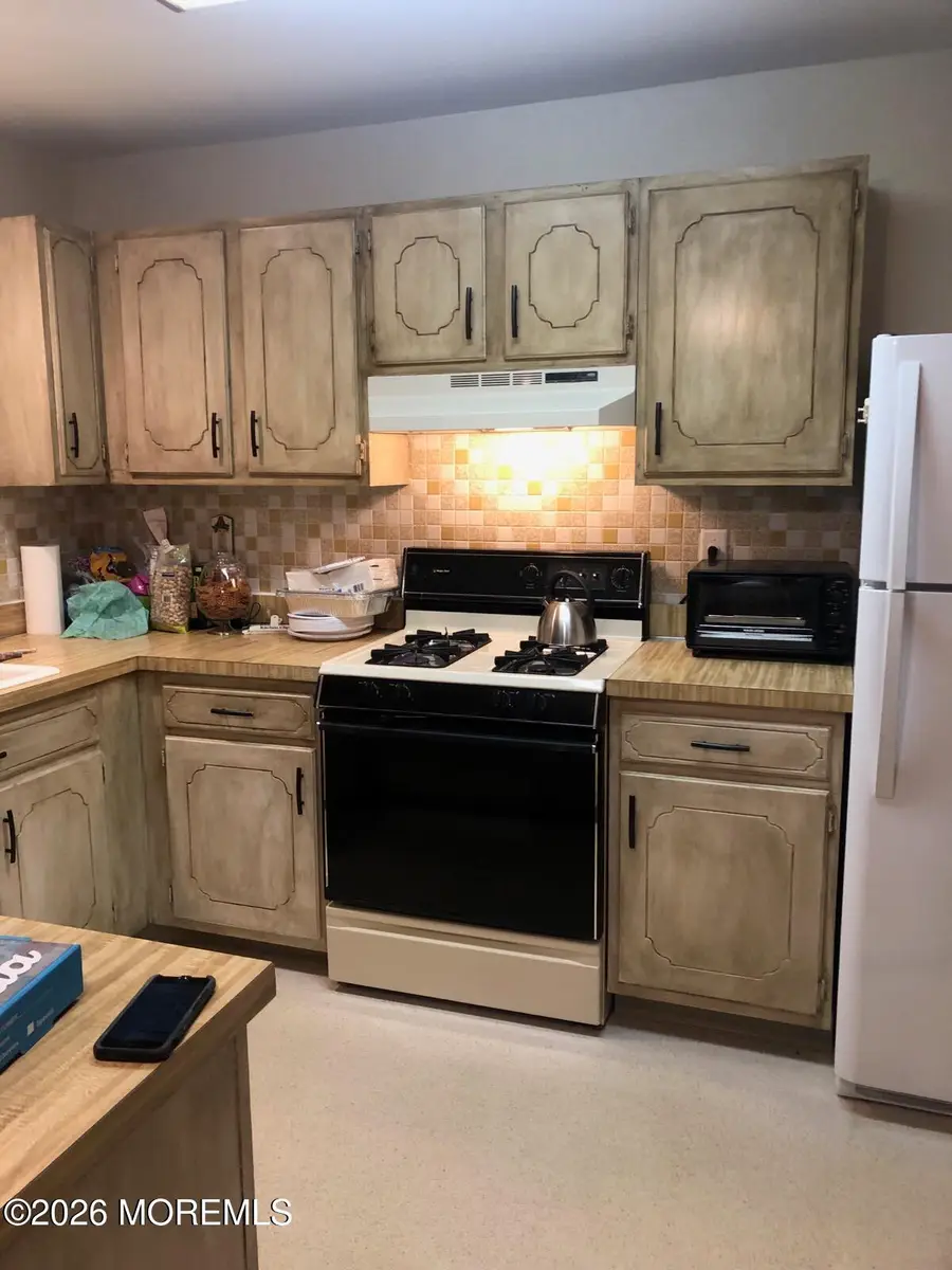 15 Capri Court, Holiday City Berkeley, NJ 08721 - #3