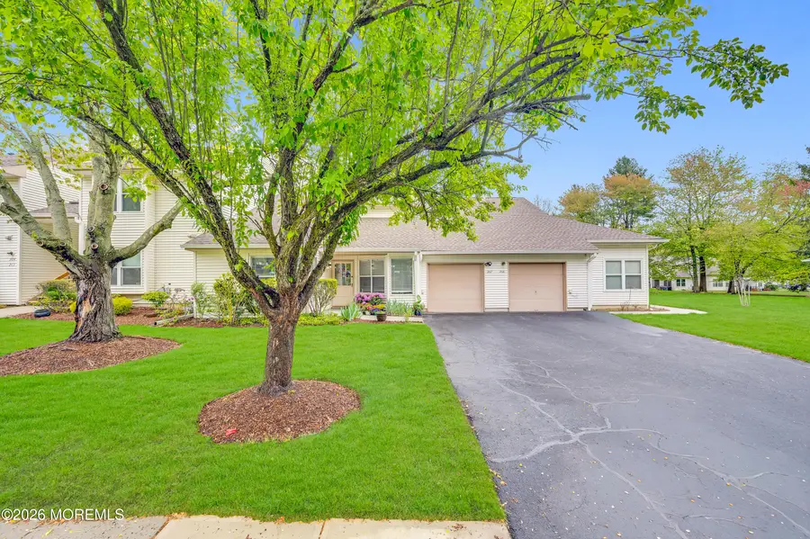 267 Sunshine Court, Englishtown, NJ 07726 - #2