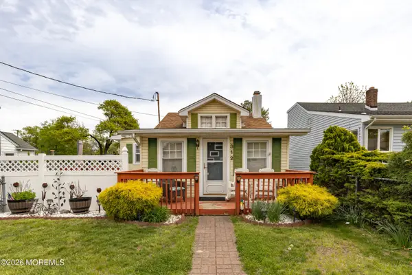 312 Elmwood Drive, Cliffwood Beach, NJ 07735