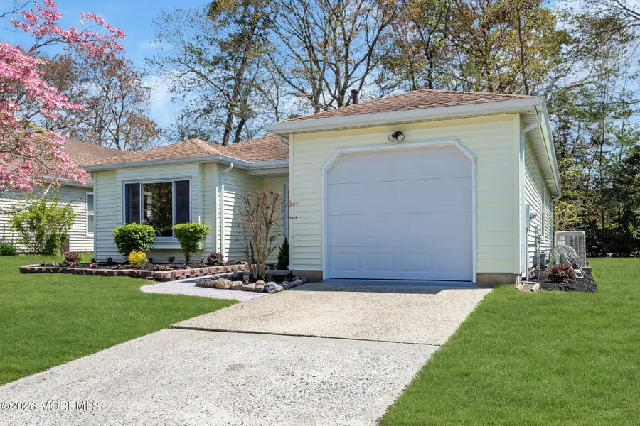 219 Lantern Place, Mystic Island, NJ 08087 - #2