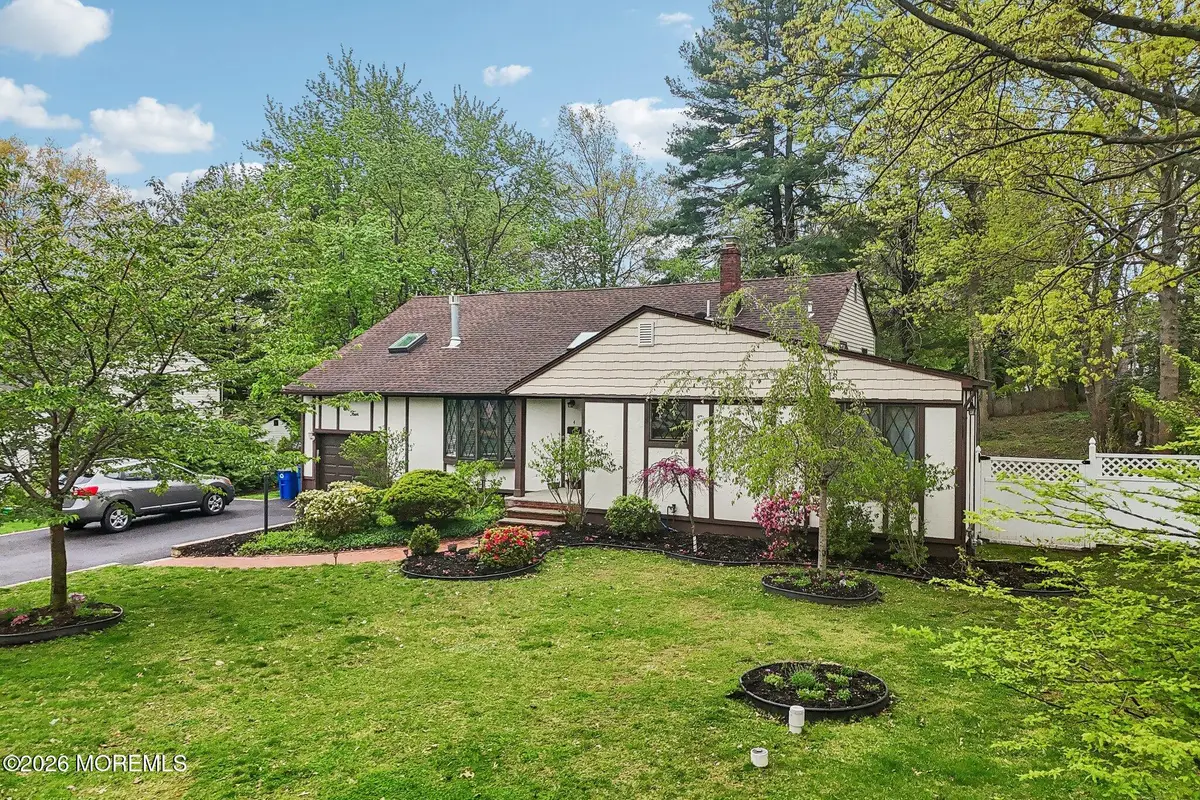4 Woodland Road, Holmdel, NJ 07733 - #1