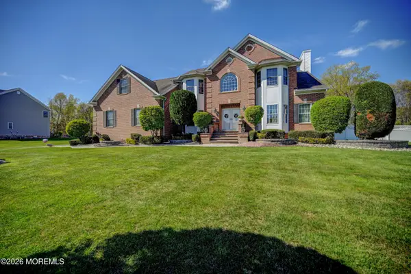 4 Topaz Drive, Jackson, NJ 08527