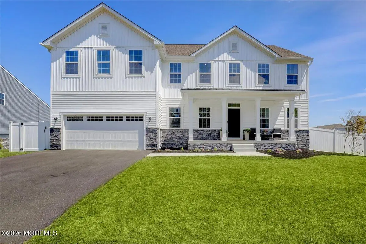 3 Annapolis Street, Farmingdale, NJ 07727 - #1