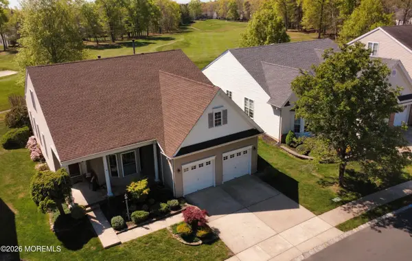9 Winged Foot Road, Jackson, NJ 08527