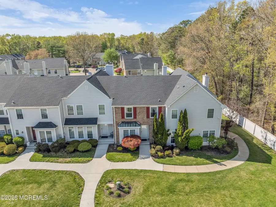 16 Vassar Place, Morganville, NJ 07751 - #2