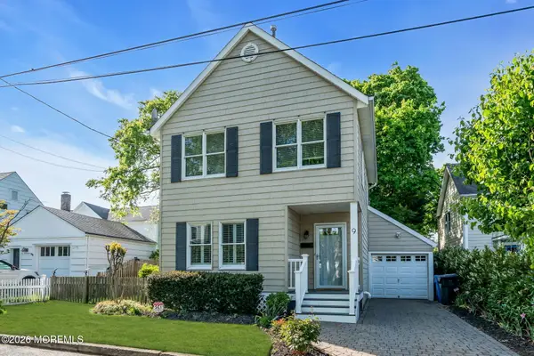 9 Sycamore Lane, Fair Haven, NJ 07704