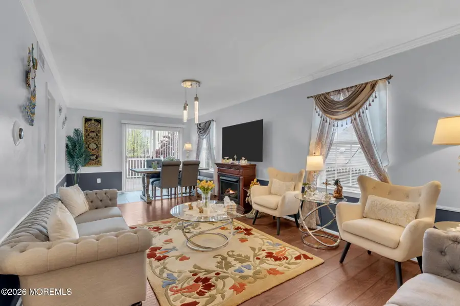 6 Ives Court, Monroe, NJ 08831 - #3