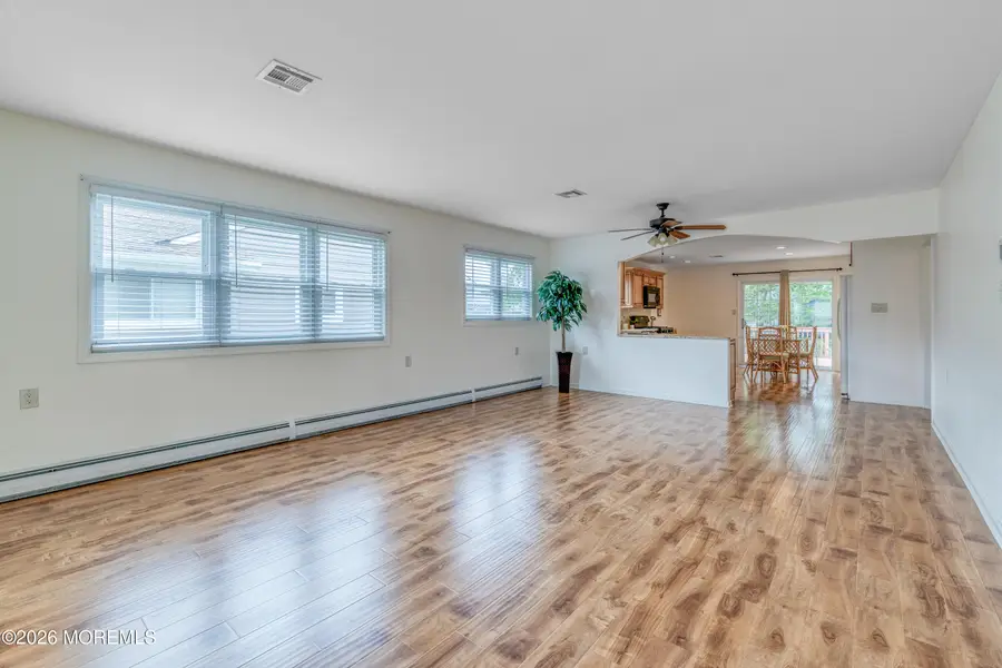15 Palmetto Point Street, Toms River, NJ 08757 - #3