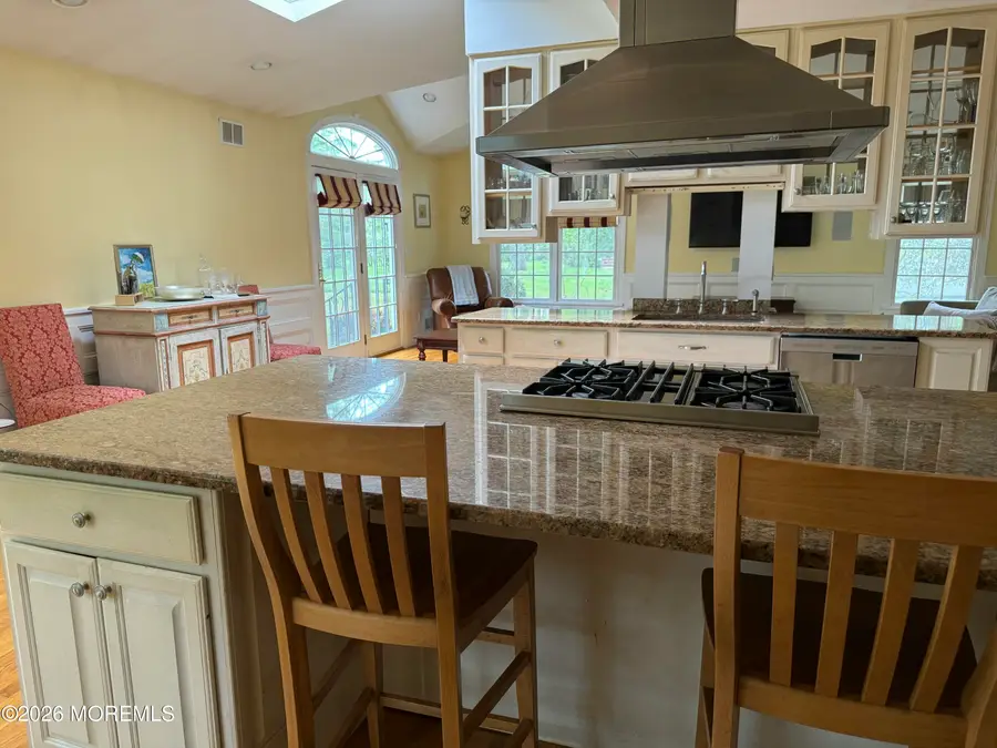 14 Silverbrook Place, Lincroft, NJ 07738 - #3