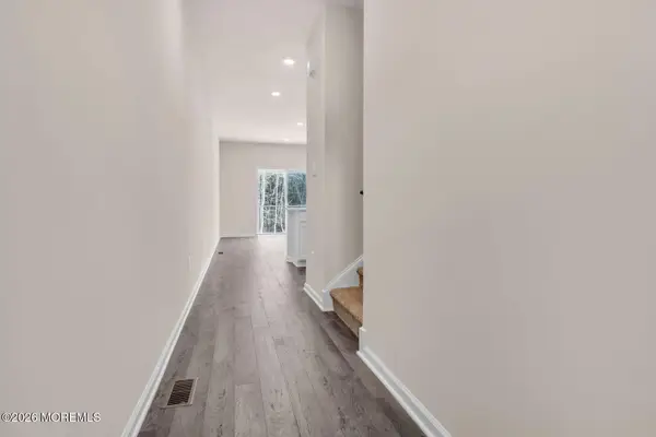 66 Mantoloking Drive, Jackson, NJ 08527