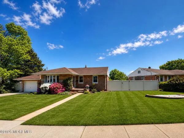 31 Stevens Road, Edison, NJ 08817