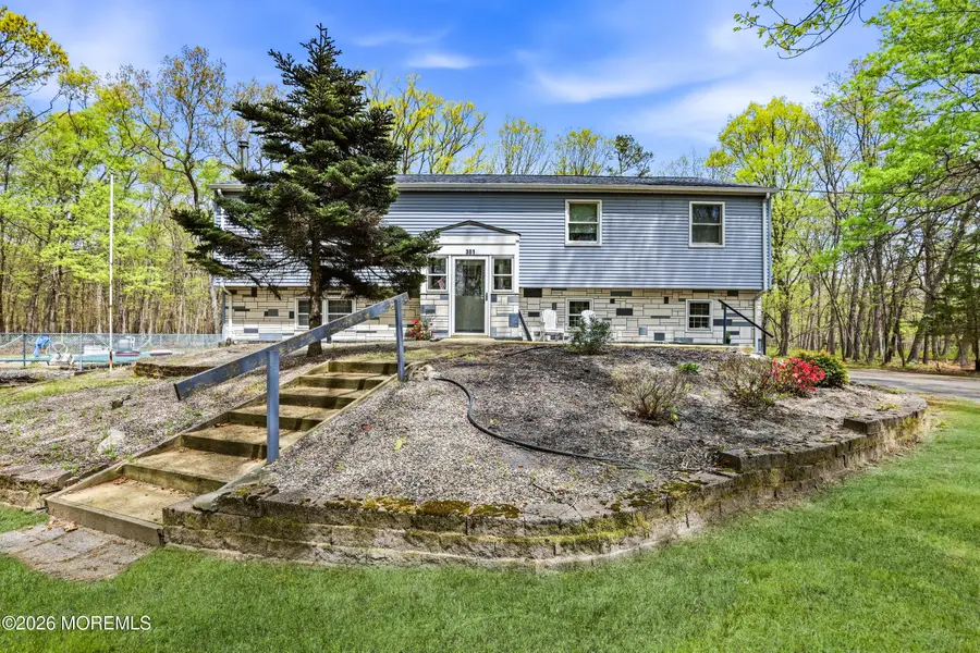 301 Clearstream Road, Jackson, NJ 08527 - #2