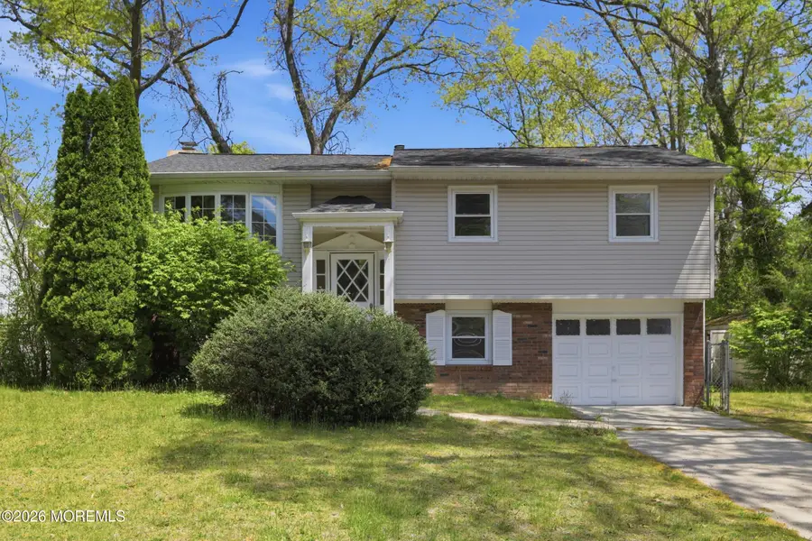14 Woodridge Avenue, Toms River, NJ 08755 - #2