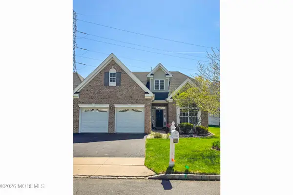 75 Jumping Brook Drive, Lakewood, NJ 08701