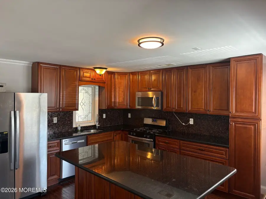 15 Saint James Place, Keansburg, NJ 07734 - #2