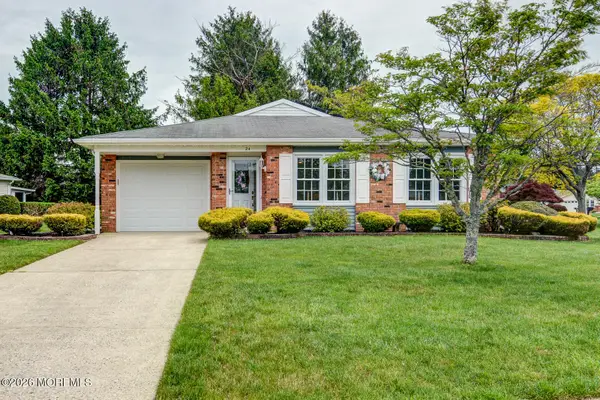 24 Carter Way, Brick, NJ 08723