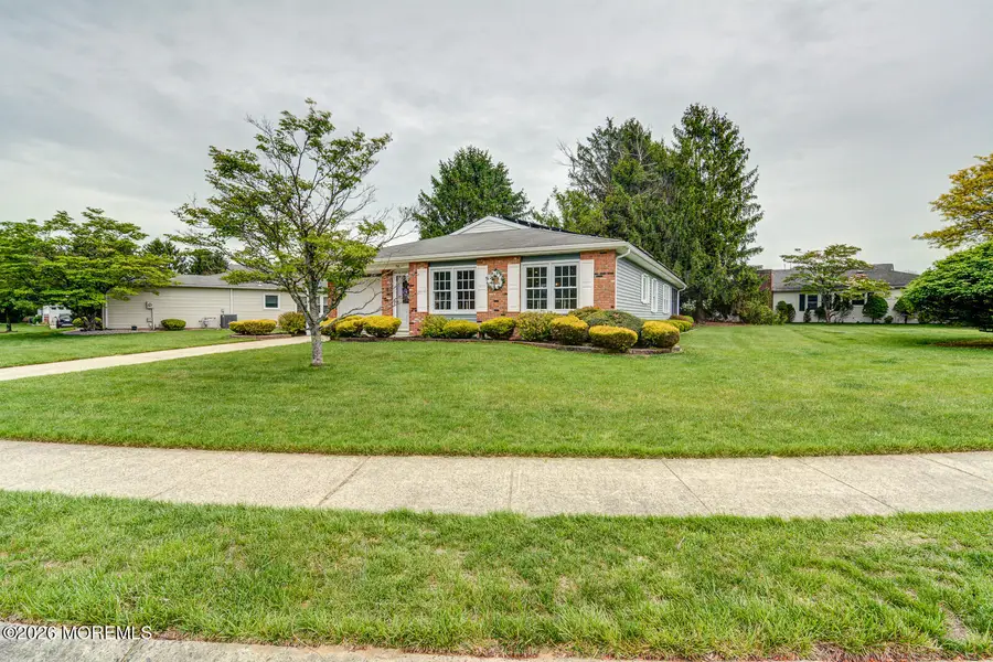 24 Carter Way, Brick, NJ 08723 - #2