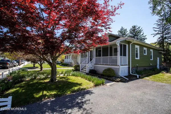 35 Academy Street, Farmingdale, NJ 07727