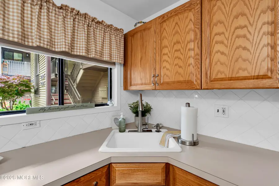 112 Lexington Court, Red Bank, NJ 07701 - #3