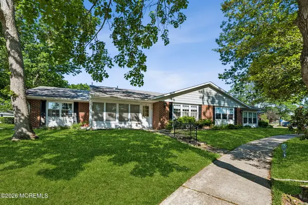 1261A Argyll Circle, Lakewood, NJ 08701