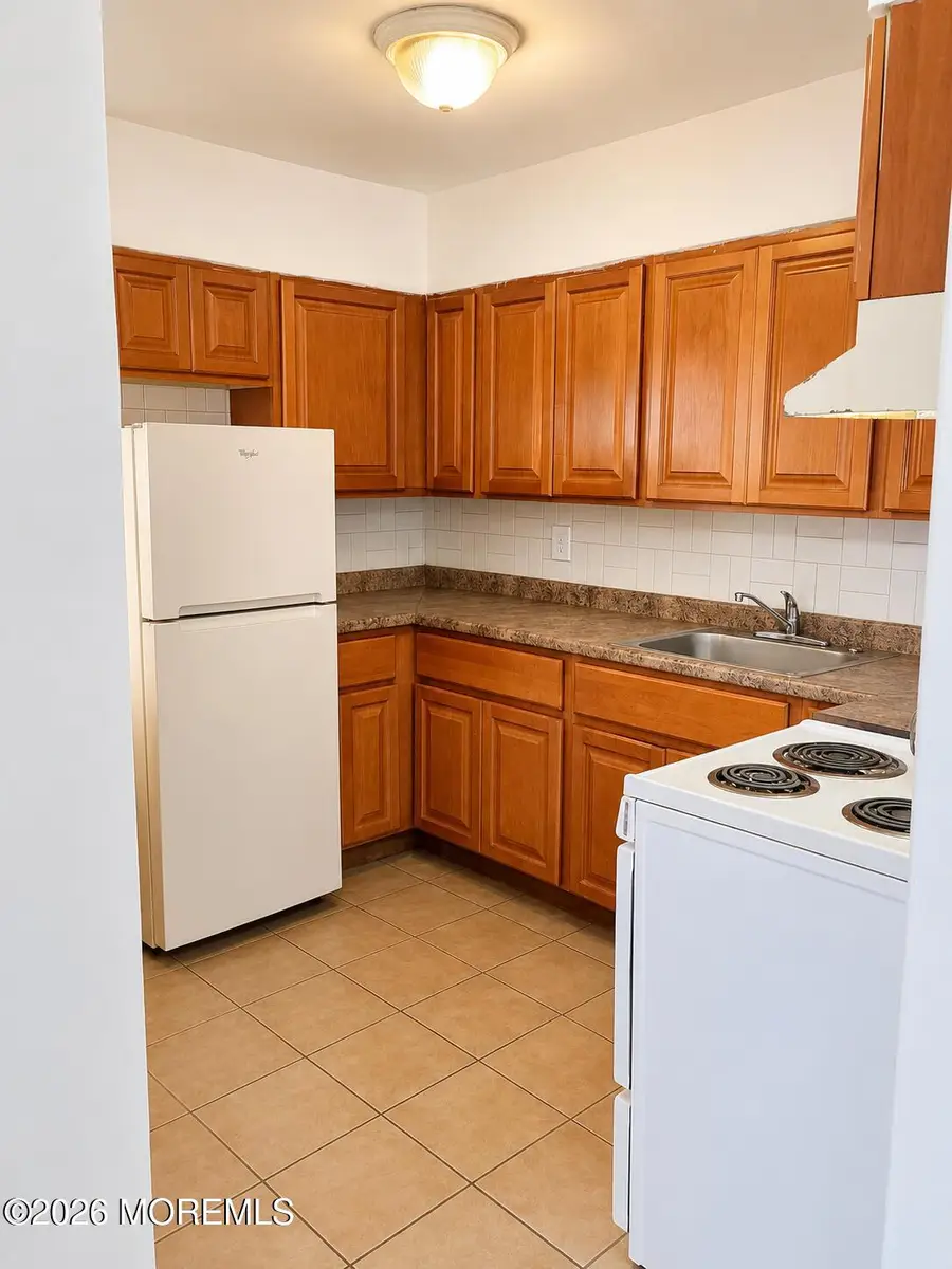 216 Ocean Avenue #2, Point Pleasant, NJ 08742 - #3