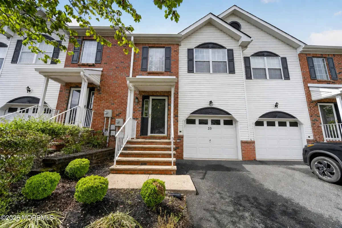 33 Heron Court, Manalapan, NJ 07726 - #1