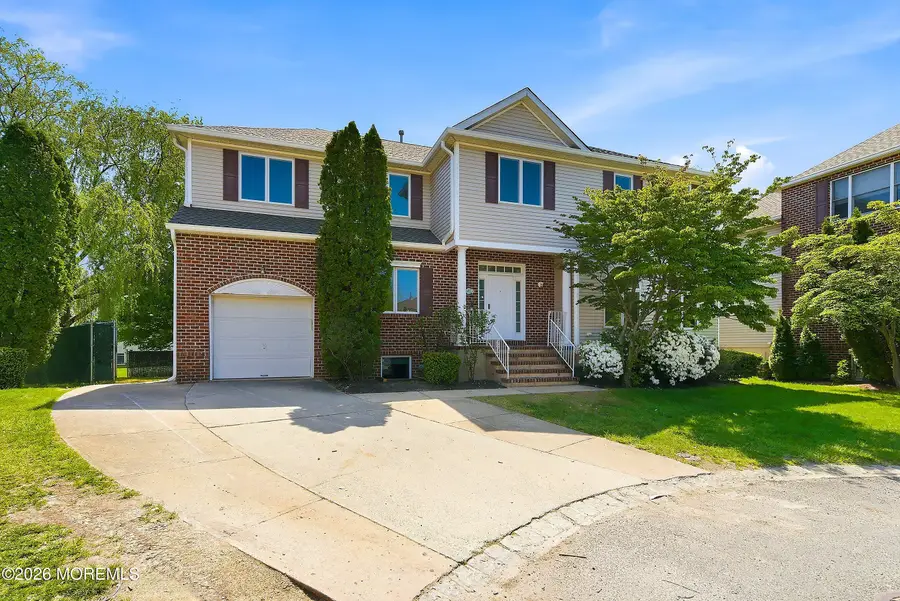 402 Twin Oaks Drive, Lakewood, NJ 08701 - #2