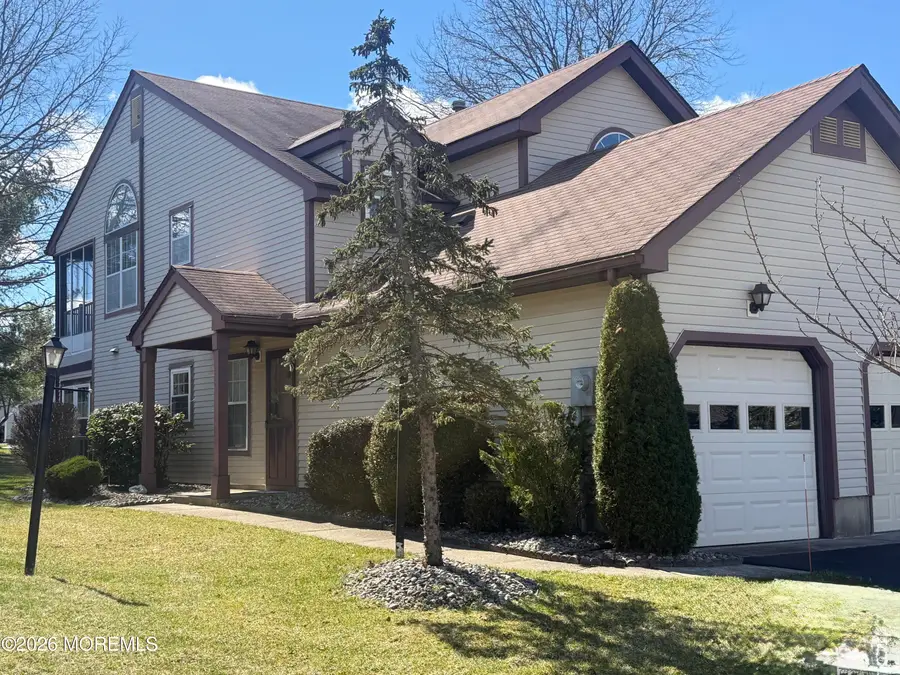 8D Ingram Drive, Monroe, NJ 08831 - #2