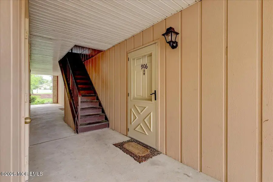 906 Wellington Place, Matawan, NJ 07747 - #2