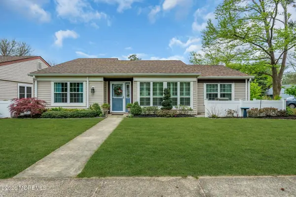 559C Malvern Court, Manchester, NJ 08759