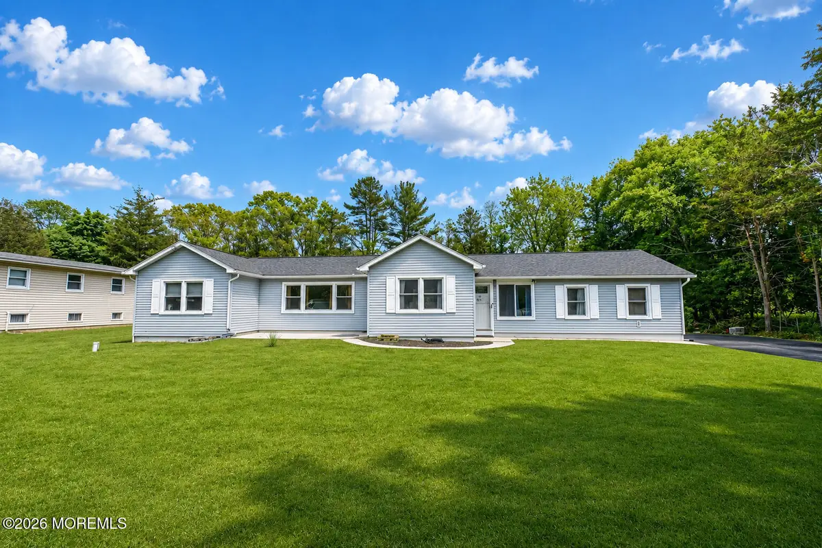 5 Riccis Drive, Jackson, NJ 08527 - #1